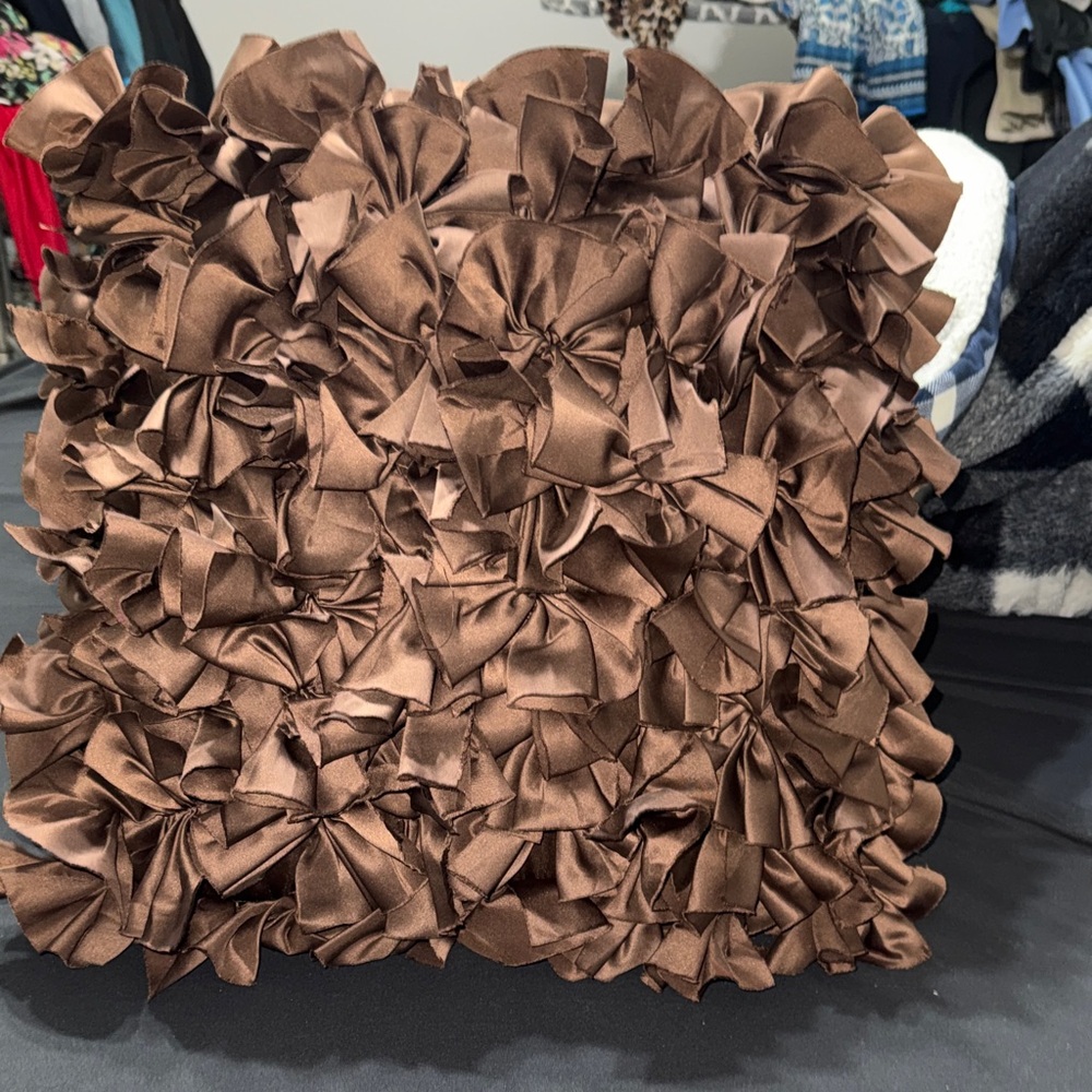 Decorative pillows